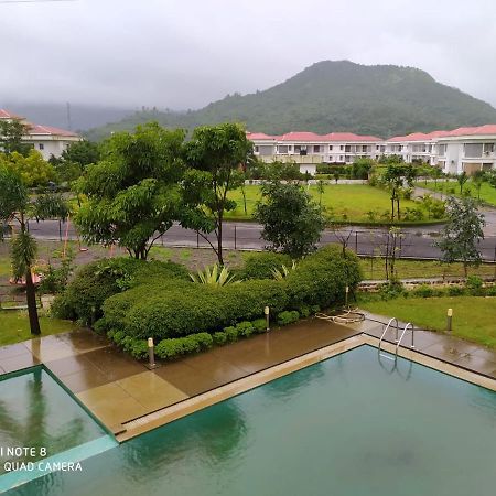 Parishreya Holiday Home Lonavala Esterno foto